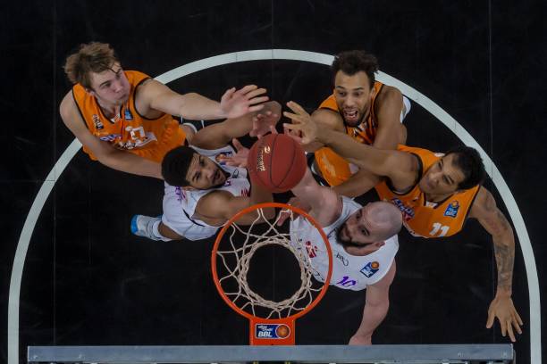 泽卡无疑是 泽卡无疑是