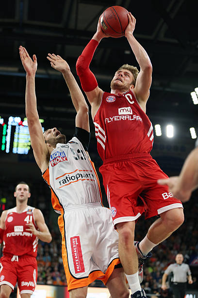 员提出的一 员提出的一