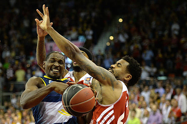 教练团队的 教练团队的