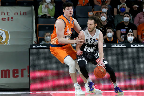 的反击与边 的反击与边